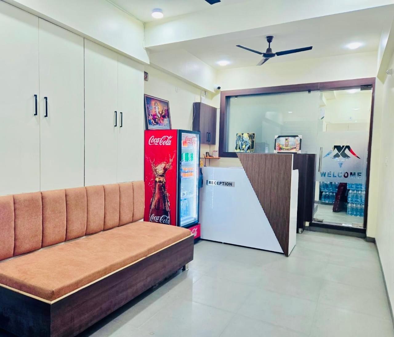 Hotel Nexus Indore Exterior foto